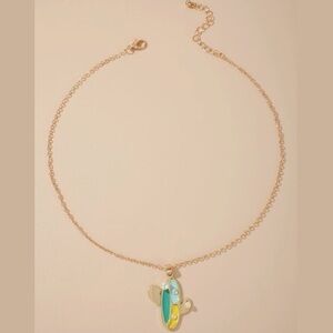 3/$30 💛 Faux Pearl Cactus Necklace